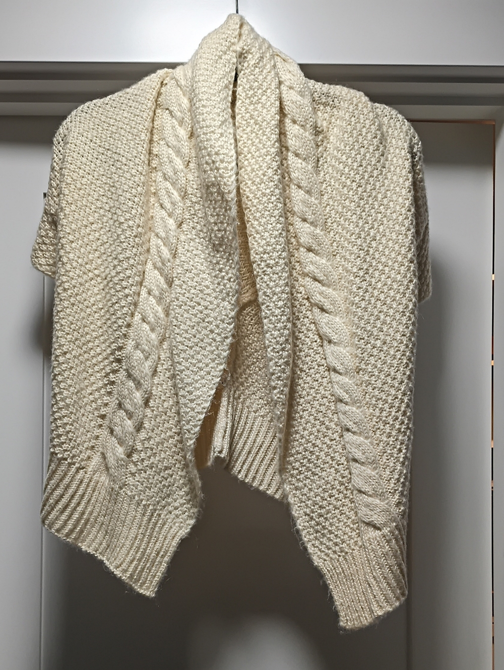 GAP Cream Cable Knit Open-Front Wrap